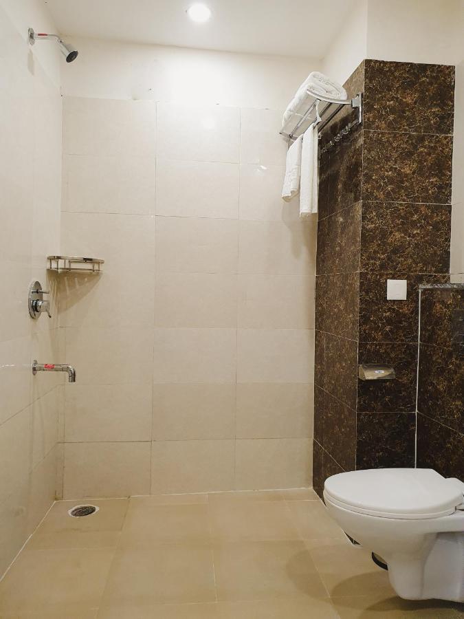 Hotel Northwind, Kharar, Mohali Ngoại thất bức ảnh