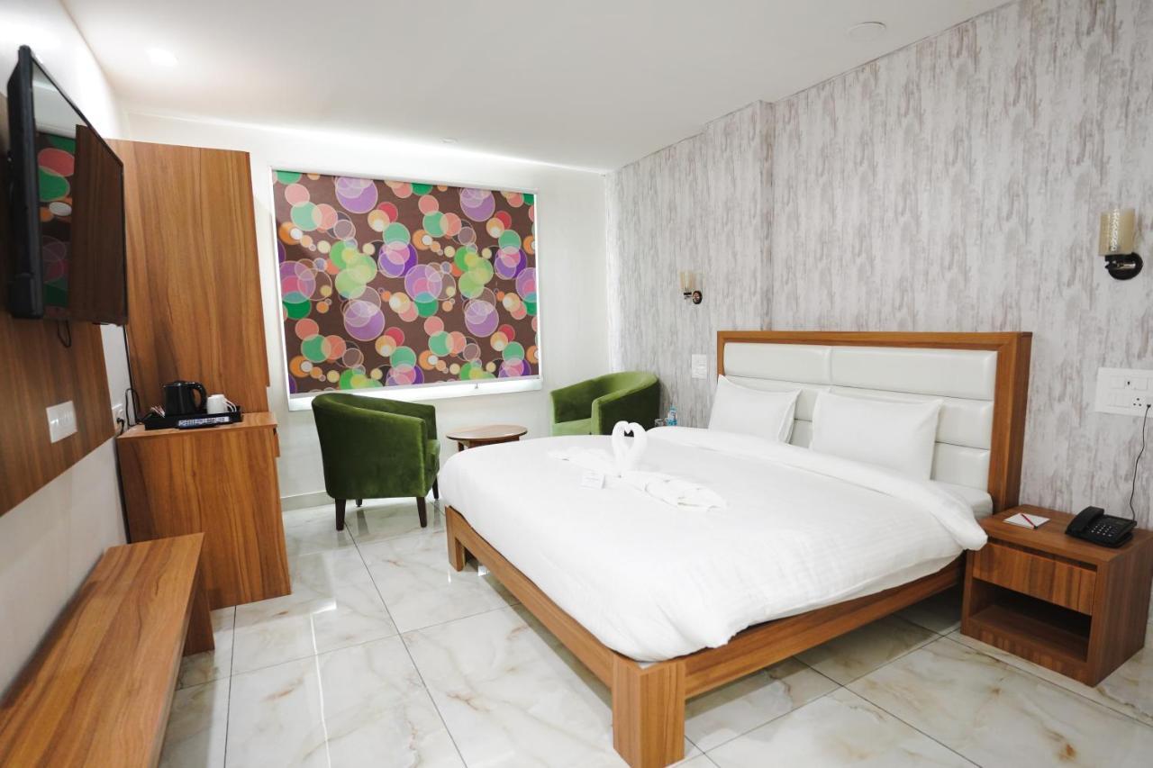 Hotel Northwind, Kharar, Mohali Ngoại thất bức ảnh