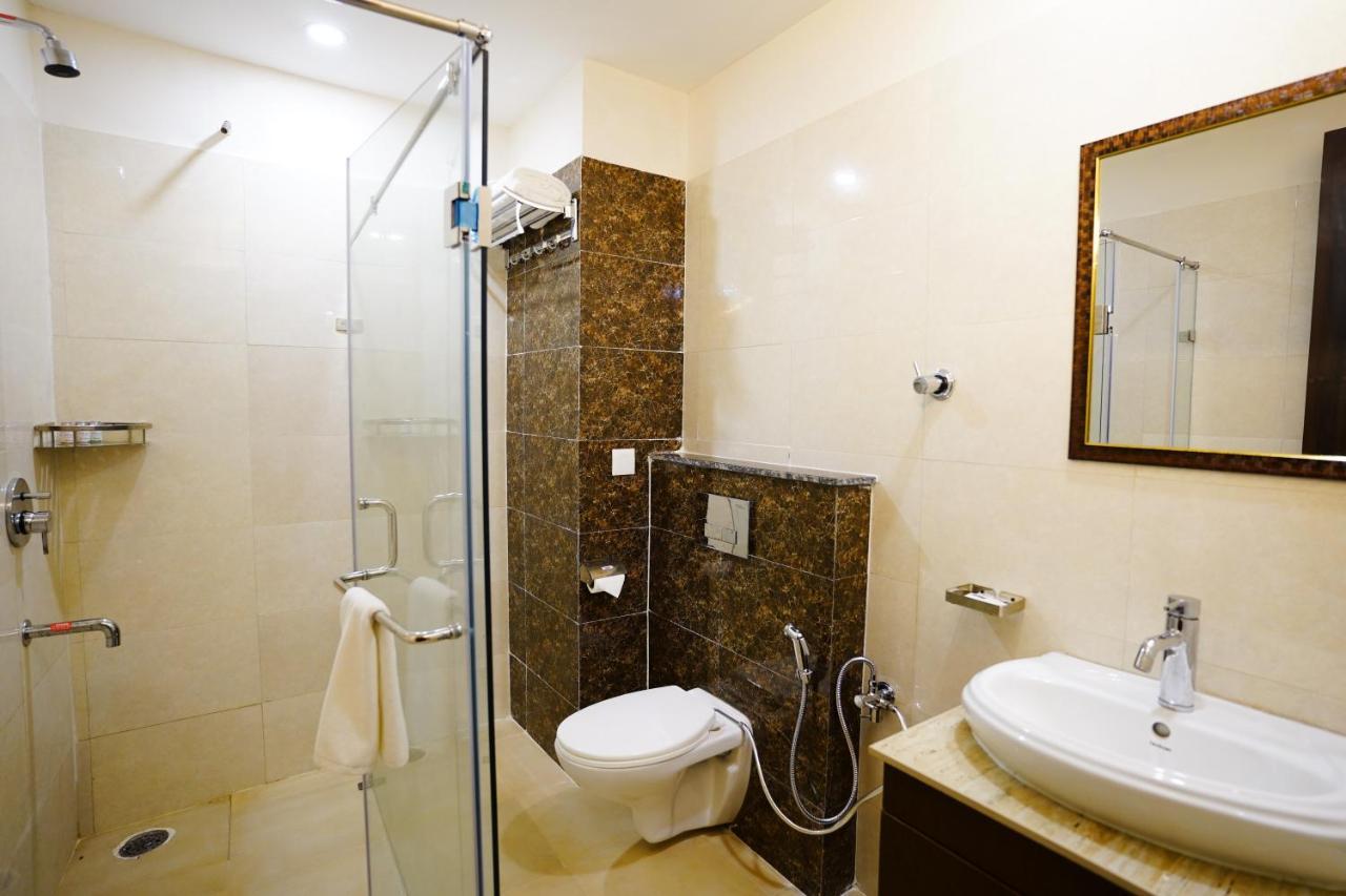 Hotel Northwind, Kharar, Mohali Ngoại thất bức ảnh