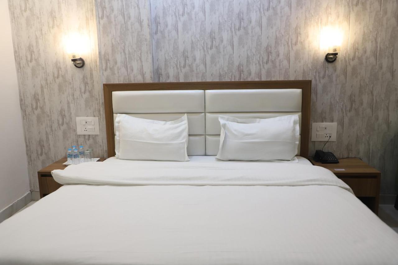 Hotel Northwind, Kharar, Mohali Ngoại thất bức ảnh